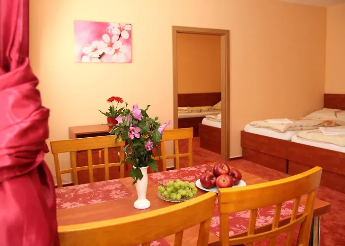 Cerny Kocour Sarovy